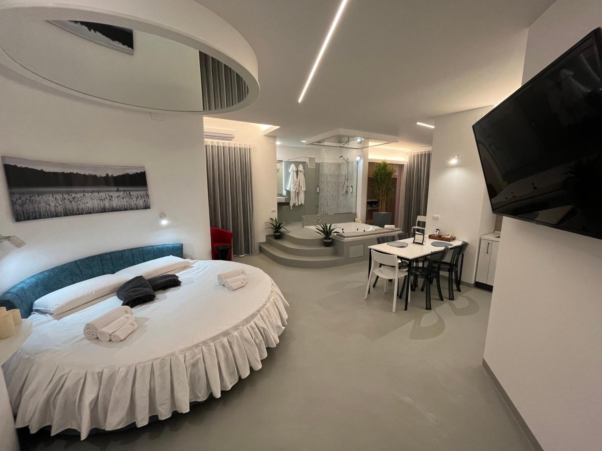 La Casba Hotel Paola Eksteriør billede